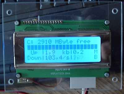 LCD-Display auf grüner Leiterplatte