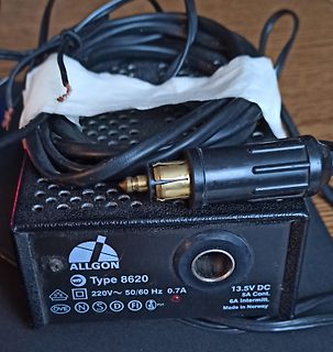 Allgon Typ 8620 Netzteil mit Zigarettenanzünder-Stecker
