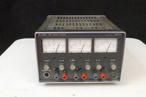 Philips PE 1542 DC Netzteil mit Analoganzeigen