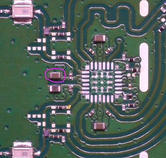 Makroaufnahme einer Leiterplatte mit SMD-Bauteilen