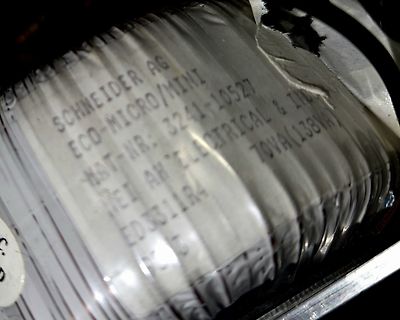 Typenschild eines Schneider AG Netzteils