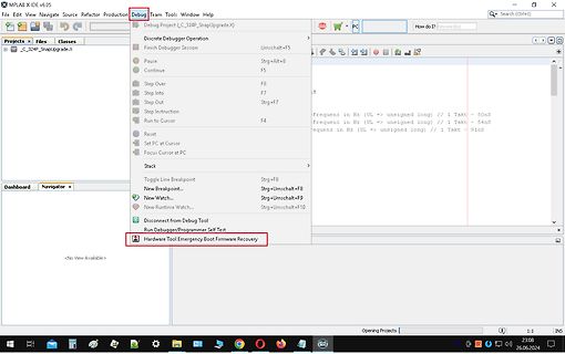 Screenshot der MPLAB X IDE Debug-Menüoptionen