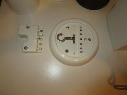 Stecker und Steckdose eines Netzteils