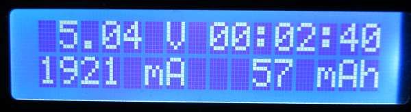 Abfotografiertes LCD-Display mit Messwerten