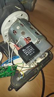 Kondensator und Bauteile eines Elektromotors