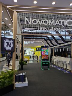 Messebau Stand von Novomatic Hungária