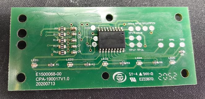 Leiterplatte mit Mikrocontroller und LEDs