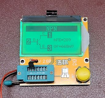 Transistorprüfer mit LCD-Display und Testsockel