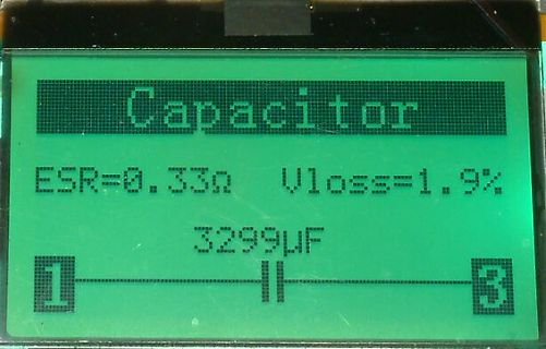 Display eines Kondensator-Testers