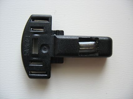 Zigarettenanzünder Adapter oder Sicherungshalter