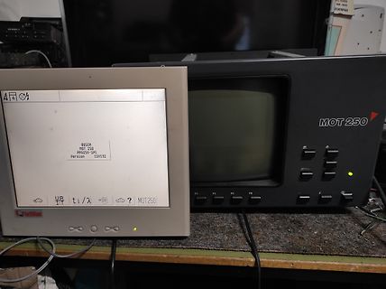 Bosch MOT 250 Prüfgerät mit Display