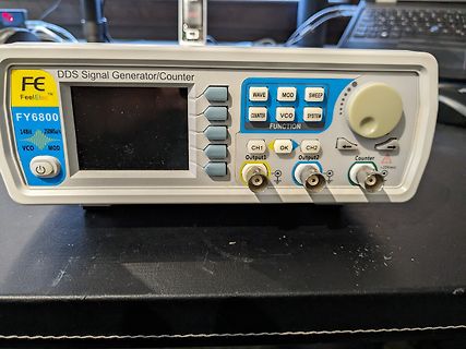 DDS Signal Generator/Counter Feel Elec FY6800