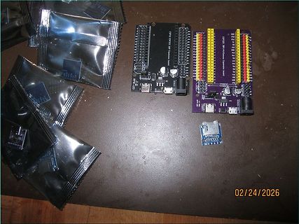 ESP32 Expansion Boards und Komponenten