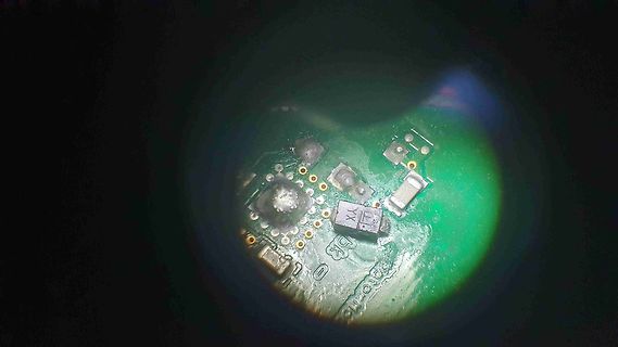Makroaufnahme einer Leiterplatte mit SMD-Bauteilen
