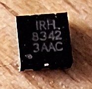 Beschriftung eines elektronischen Bauteils