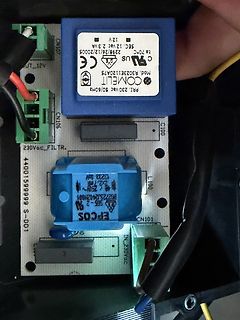 Bestückte Leiterplatte mit Transformator und Netzteilmodul