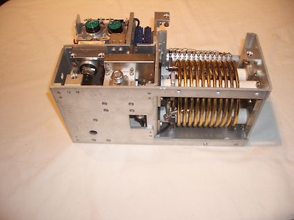 Elektronisches Bauteil mit Spulen und Potentiometern