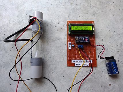 Aufbau eines Spirometers mit LCD-Display und Sensor