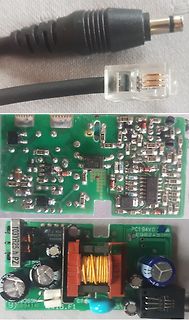 Nahaufnahme von Kabelstecker und Leiterplatten