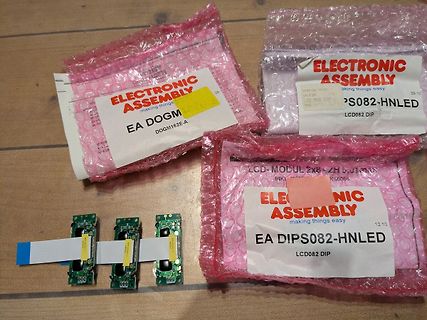 Elektronikbauteile und Verpackungen von Electronic Assembly