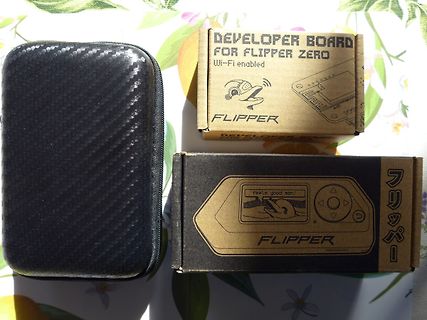 Verpackung und Tasche für Flipper Zero Developer Board