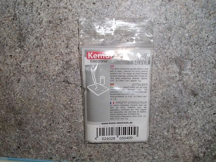 Verpackung von leitfähigem Silberlack