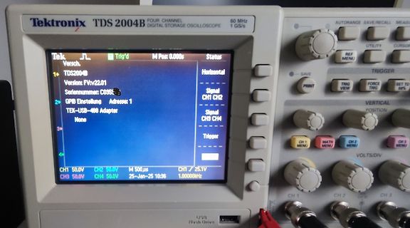 Tektronix TDS 2004B Oszilloskop Display