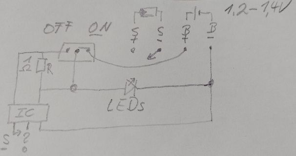 Handgezeichneter Schaltplan mit IC, LEDs und Schalter