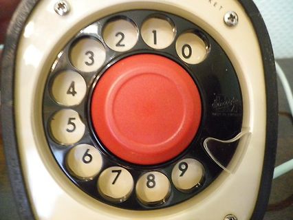 Wählscheibe eines alten Telefons