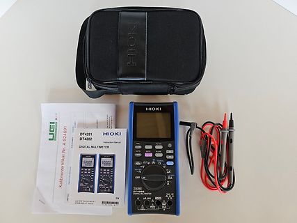 Hioki DT4281 Digital Multimeter mit Zubehör und Zertifikat