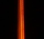 Lichtreflexion oder vertikaler Lichtstreifen