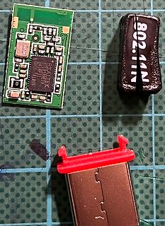 Leiterplatte mit Realtek-Chip und Bauteilen