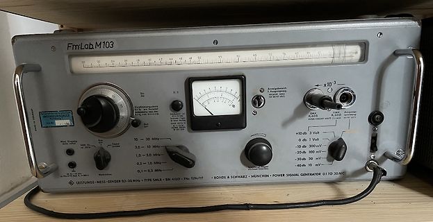 Rohde & Schwarz FmLab.M103 Signalgenerator