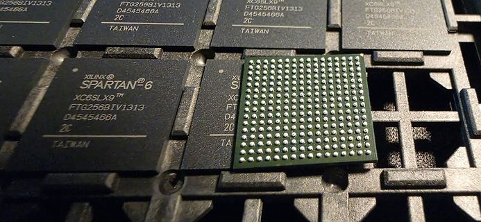 Xilinx Spartan 6 FPGAs und BGA-Unterseite