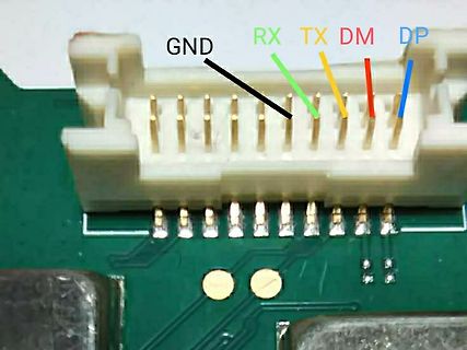 Leiterplatte mit Anschlussstecker und Pin-Beschriftung