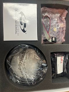 Inhalt einer Silicon Laboratories Verpackung