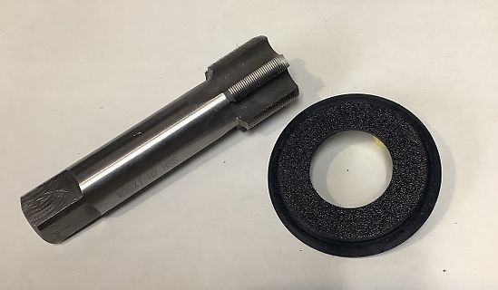 Metallstempel und Dichtung