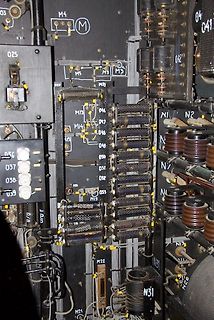 Innenansicht einer alten elektrischen Schaltanlage