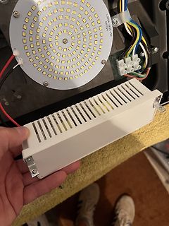 LED-Leuchtmittel und Schaltnetzteil