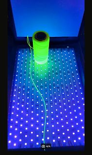 Leuchtendes Filament auf LED-Matrix