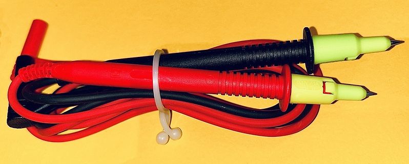 Messleitungen mit Krokodilklemmen