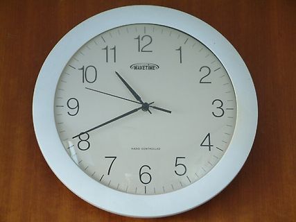 Wanduhr
