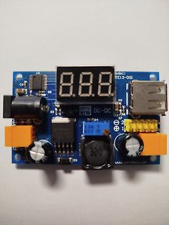 Leiterplatte mit 3-Digit-7-Segment-Anzeige und DC-DC-Wandler