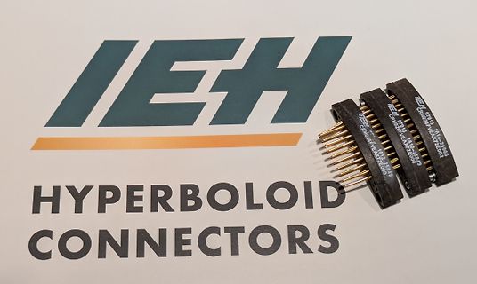 IEH Hyperboloid Connectors mit Steckverbindern