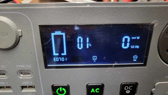 Display eines Powerstations oder Wechselrichters