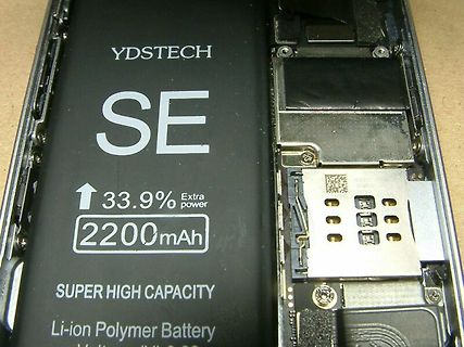 Innenansicht eines Smartphones mit Akku