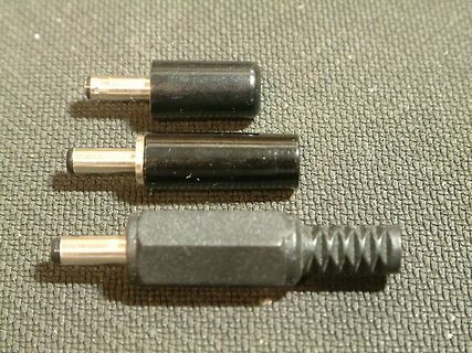 Drei Audio-Klinkenstecker bzw. Adapter