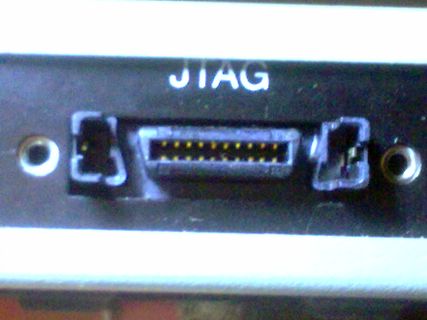 JTAG-Anschluss an einem Gerät