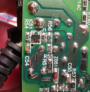 Nahaufnahme einer Leiterplatte mit SMD-Bauteilen