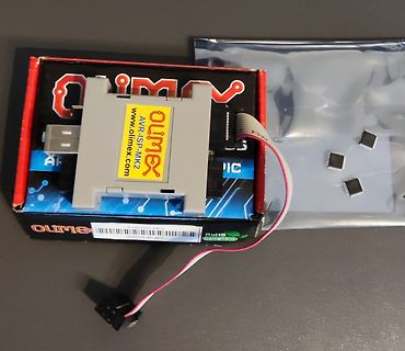 Olimex AVR-ISP-MK2 Programmiergerät und ICs